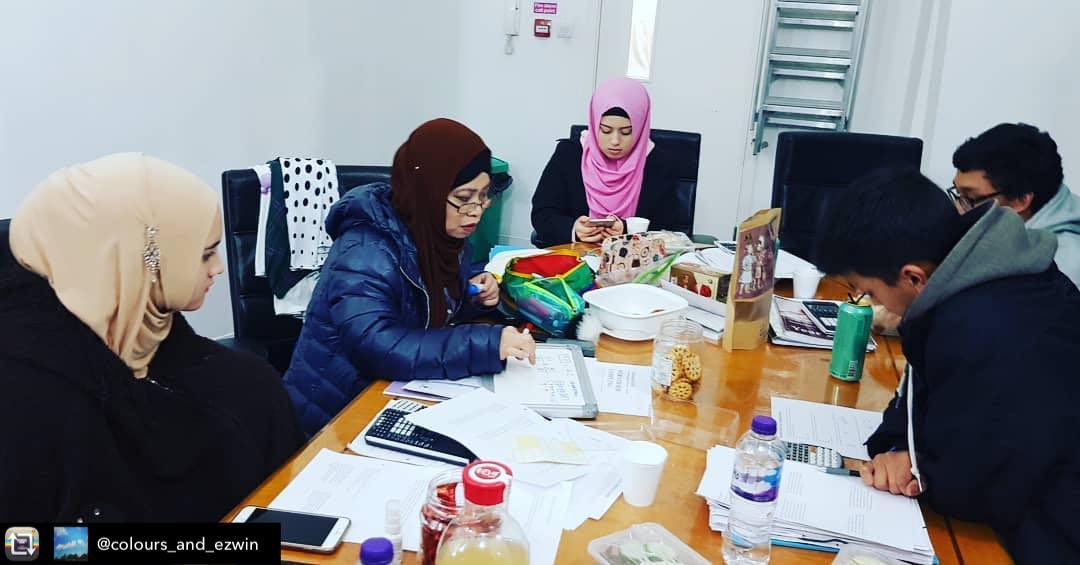 Original media from the MAUK cultural education post: Maths Club Sofa Mosque